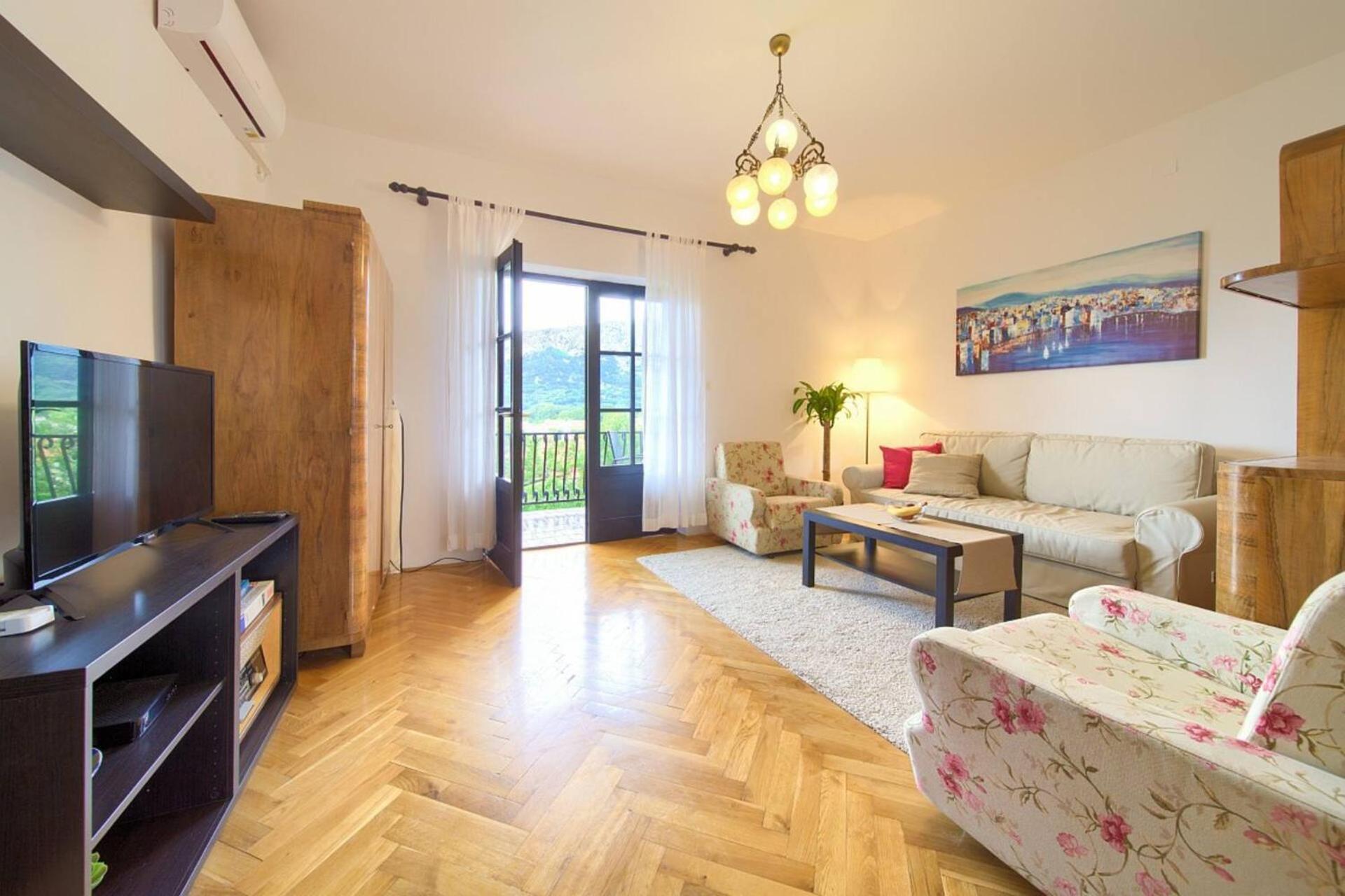 Guest house Nana - Baska (Krk)